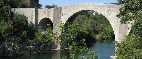 The Saint Etienne d'issensac bridge