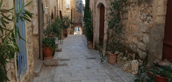 Rue des Matelles en pic saint loup