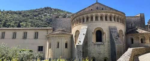 weekend Saint-Guilhem Herault valley