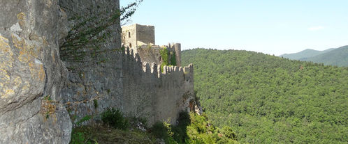 vue du château de Puylaurens