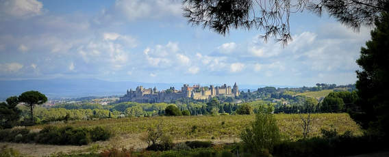 couple amoureux weekend chateau cathare occitanie cadeau idee